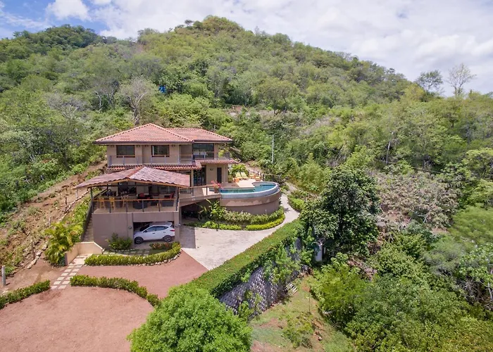 Luxury W/ Views & Infinity Pool: Near Beach! Puerto Viejo de Talamanca