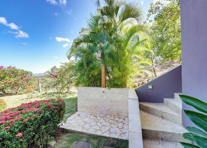 Luxury W/ Views & Infinity Pool: Near Beach! Casa de férias Puerto Viejo (Guanacaste)